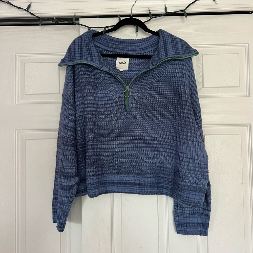 Aerie blue cropped quarter zip with green detail